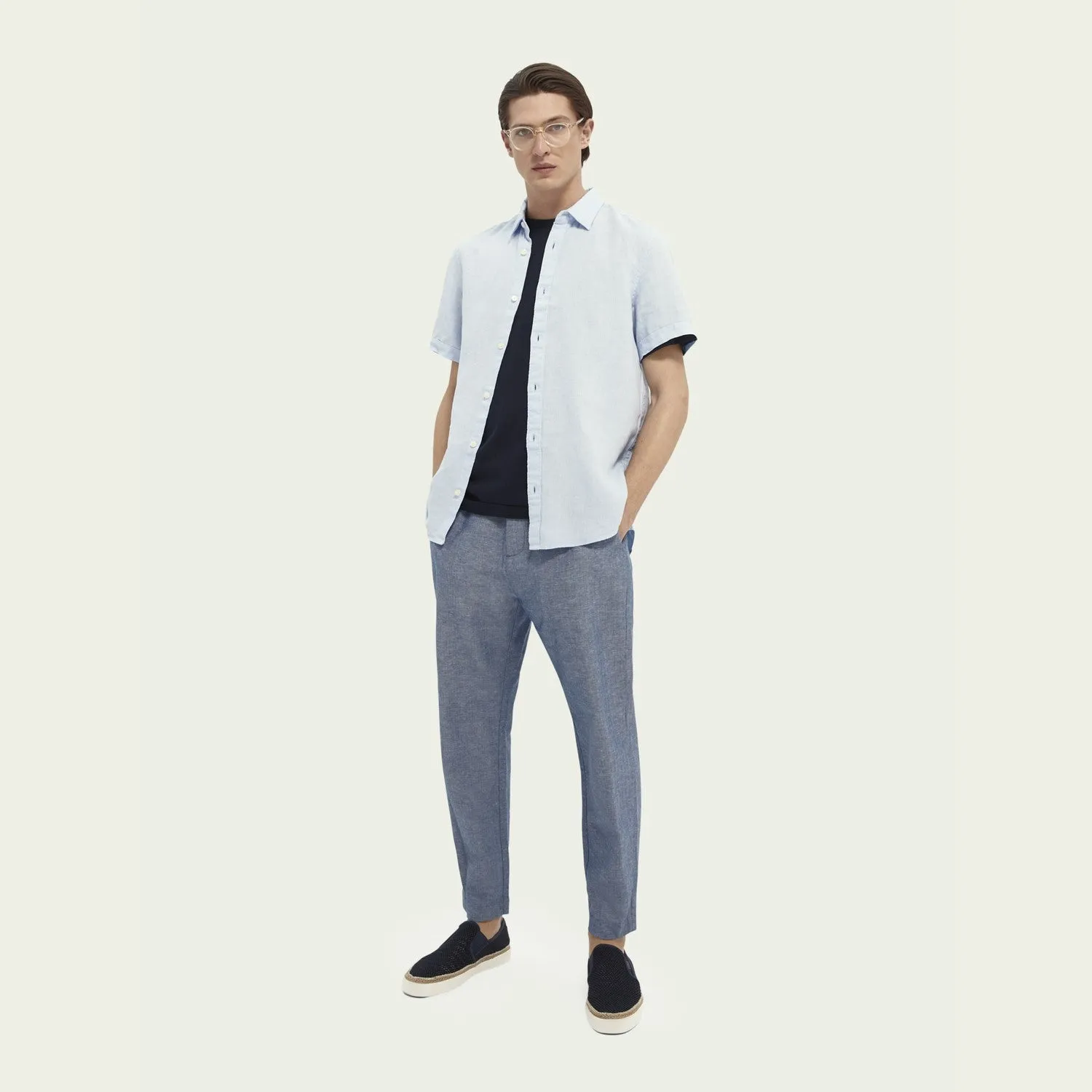 Classic Short-Sleeve Shirt (Light Blue)