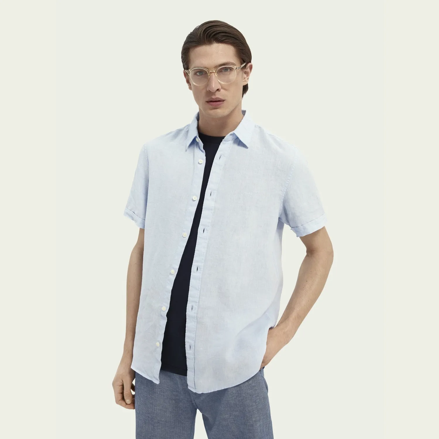 Classic Short-Sleeve Shirt (Light Blue)
