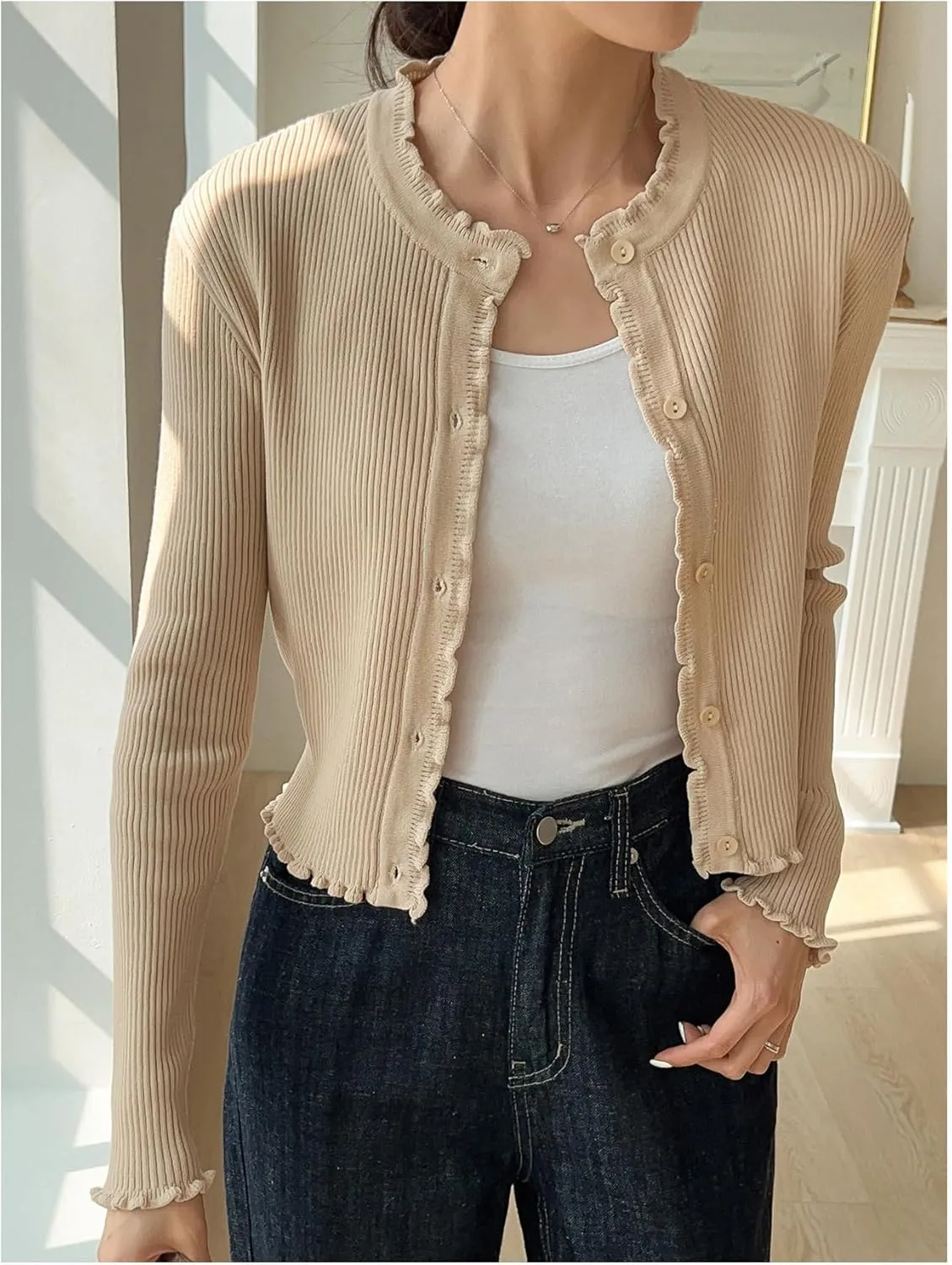 GORGLITTER Women's Knit Cardigan Frill Trim Button Down Crew Neck Cropped Sweater Cardigan