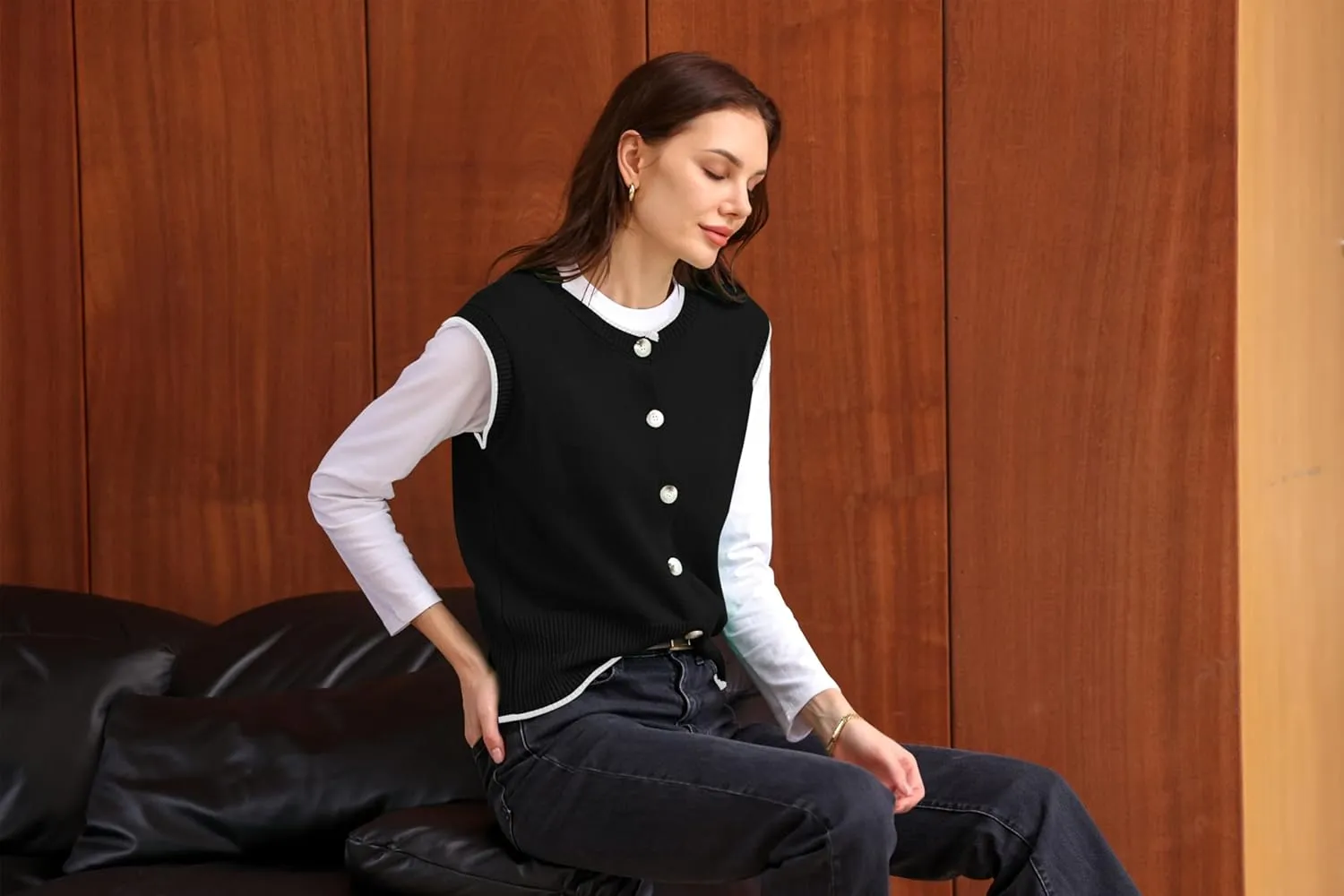 Pink Queen Women's Sweater Vest 2025 Sleeveless Tank Tops Casual Crewneck Button Down Fashion Knitted Vest Cardigans