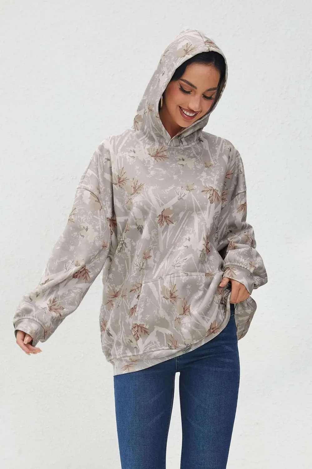 Women Camo Hoodies Oversized Maple Leaf Fleece Hooded Sweatshirt Long Sleeve Fall Trendy Pullover Hoodie with Pocket