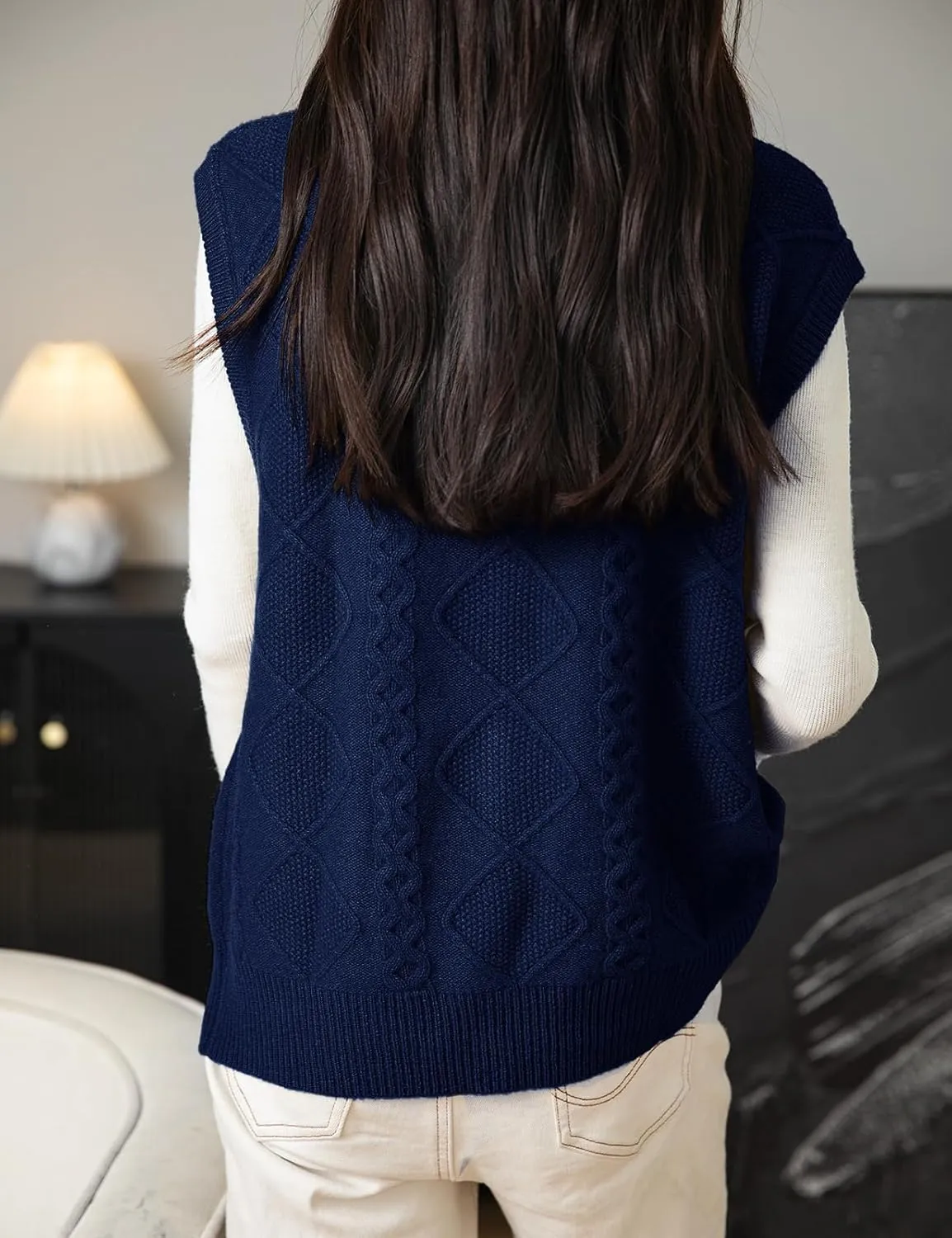 Women's 100% Merino Wool Sweater Vest 2025 Fall Winter Crew Neck Button Down Sleeveless Cable Knit Sweater Vest