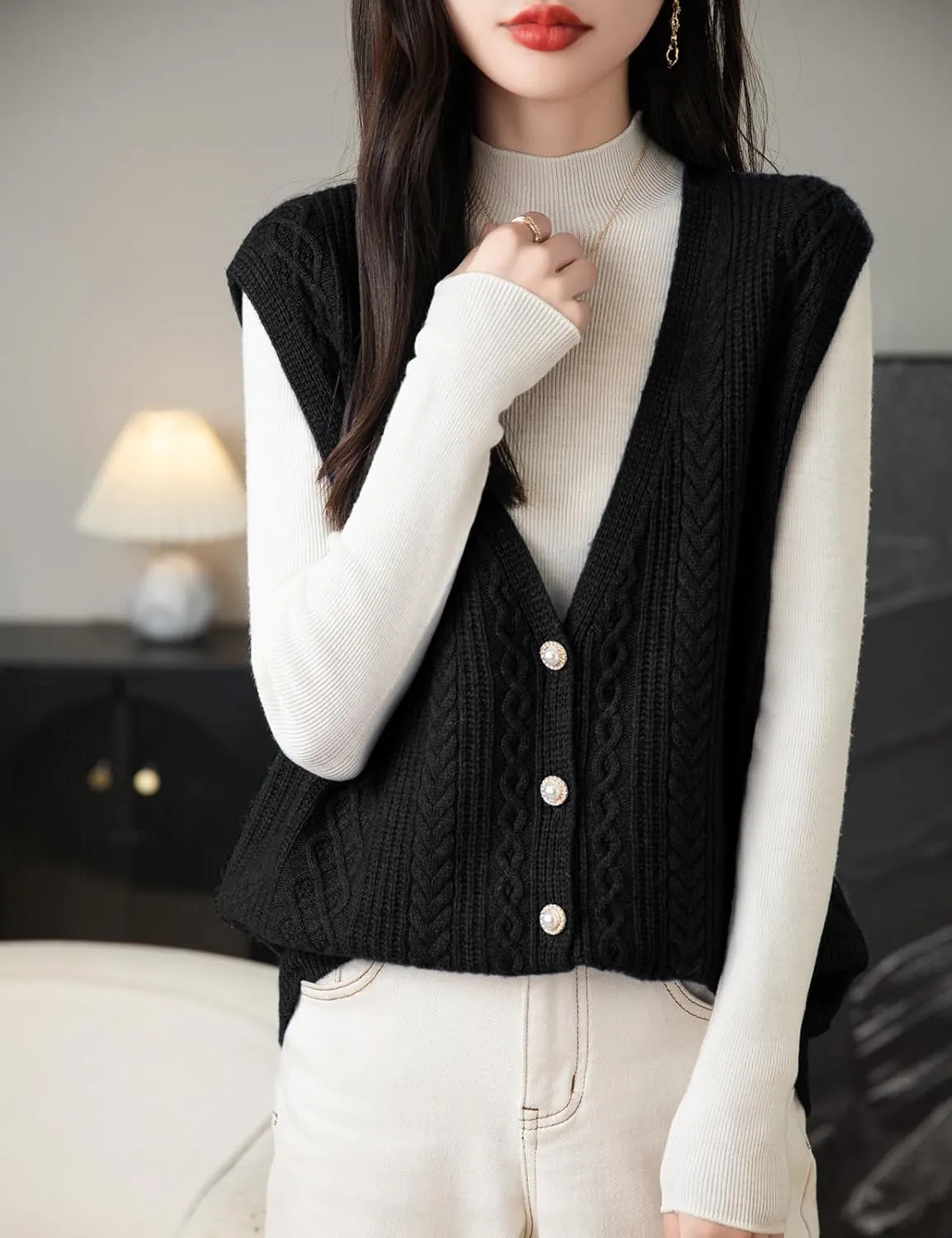 Women's 100% Merino Wool Sweater Vest 2025 Fall Winter V Neck Button Down Sleeveless Cable Knit Sweater Vest