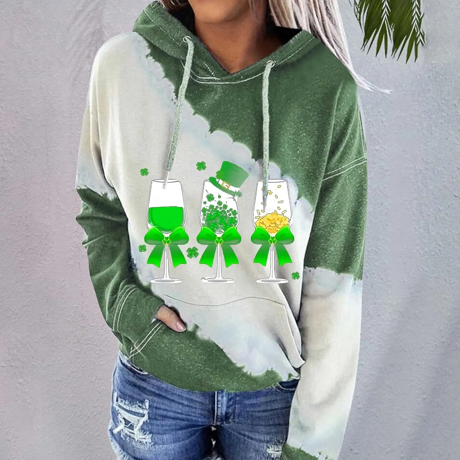 Womens St. Patrick's Day Clover Print Hoodie Casual Long Sleeve Sweatshirt Irish Shamrock Pullover Oversized Shirts Tops