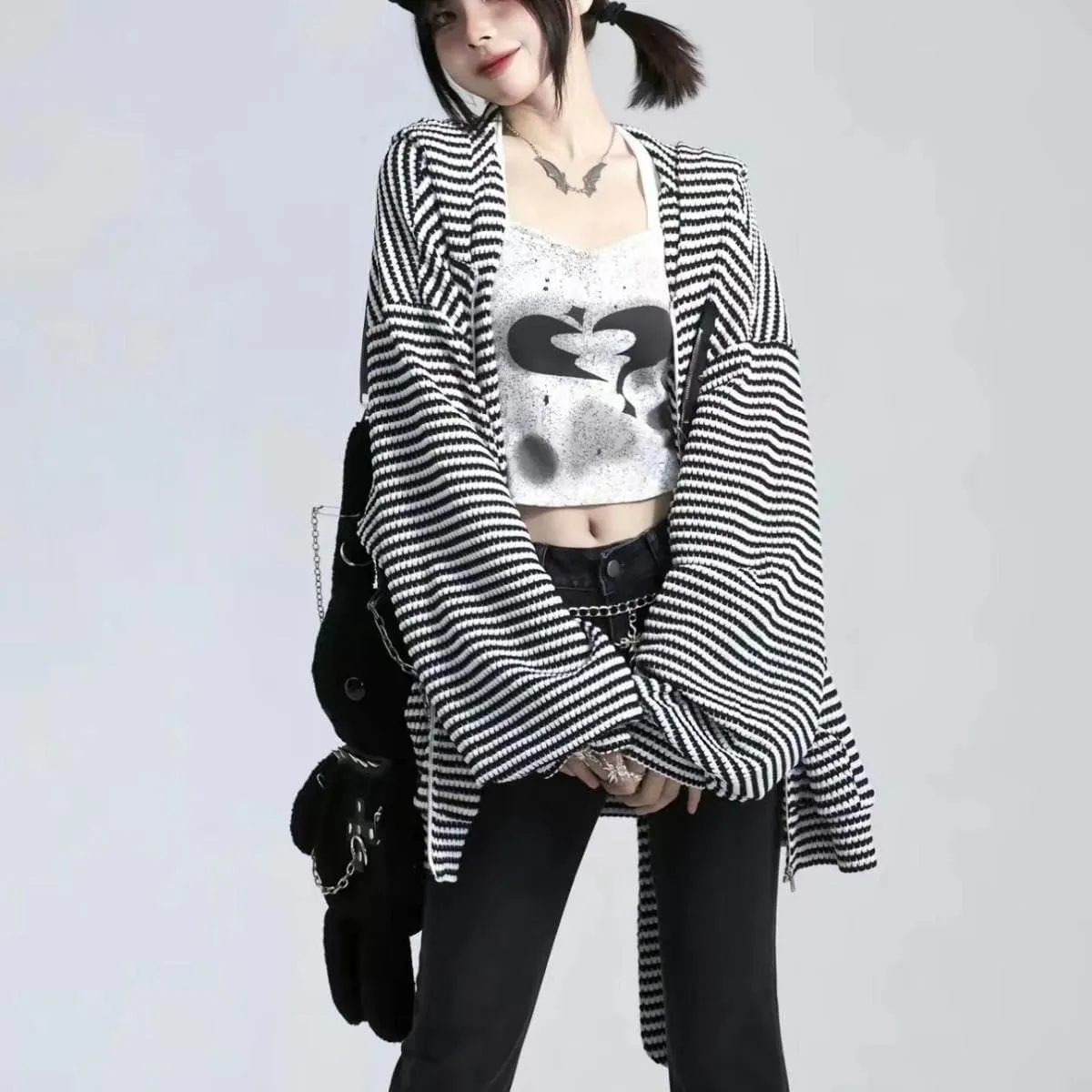 Y2K Bunny Ear Hoodie Harajuku Kawaii Striped Zip Up Hoodie Vintage Baggy Hoodie Punk Streetwear Jackets Goth Clothes